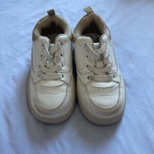 Old Navy White and Tan Kids Lace-Up Sneakers